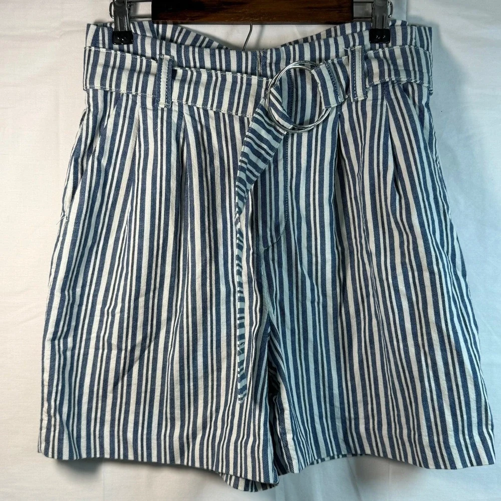 FREE PEOPLE Paperbag Striped High Waist Belted Shorts - Blue/White - Size 8 - Picture 4 of 9